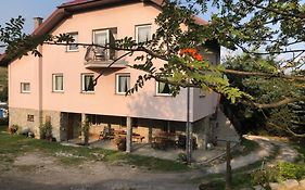 Agroturystyka Kapellanka - Kraina Wygaslych Wulkanow